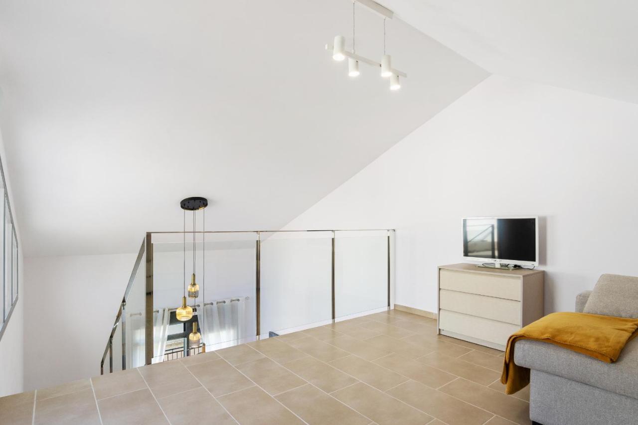 Cb Living - Cosy Loft With Terrace, Villamartin Alicante Dış mekan fotoğraf