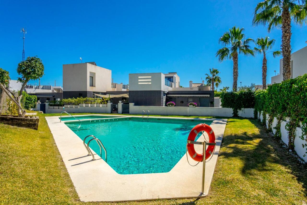 Cb Living - Cosy Loft With Terrace, Villamartin Alicante Dış mekan fotoğraf